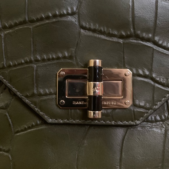 Diane von Furstenberg Green Leather Bag - Picture 2 of 8